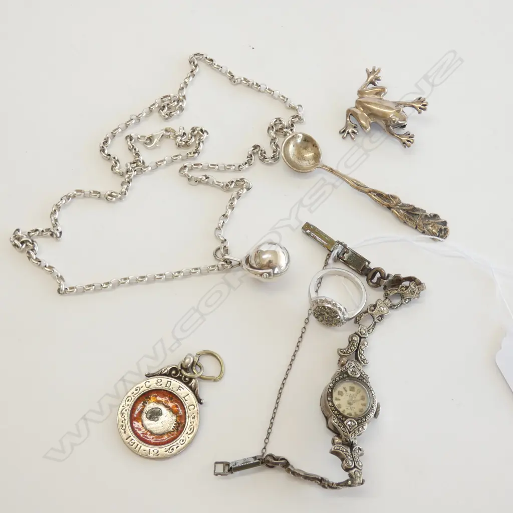 ASSORTED SILVER ITEMS INCLUDING NECKLACE, BROOCH, MARCASITE WATCH ETC, TOTAL 58.6GMS Image 1++