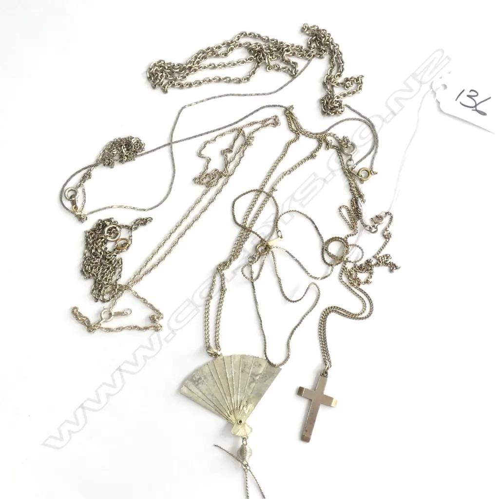 ASSORTED SILVER NECKLACES (SOME STAMPED) Image 1++