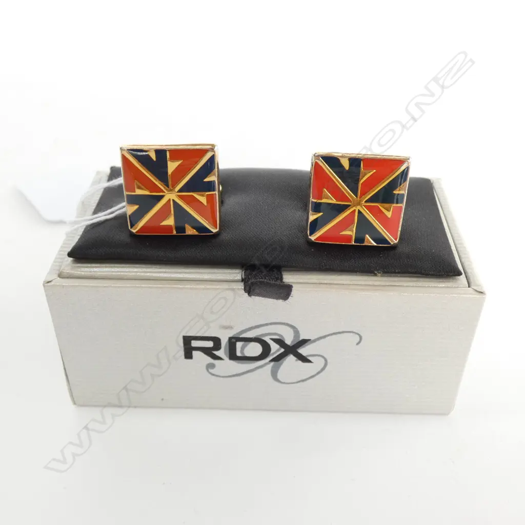 NZ CUFFLINKS BOXED Image 1++