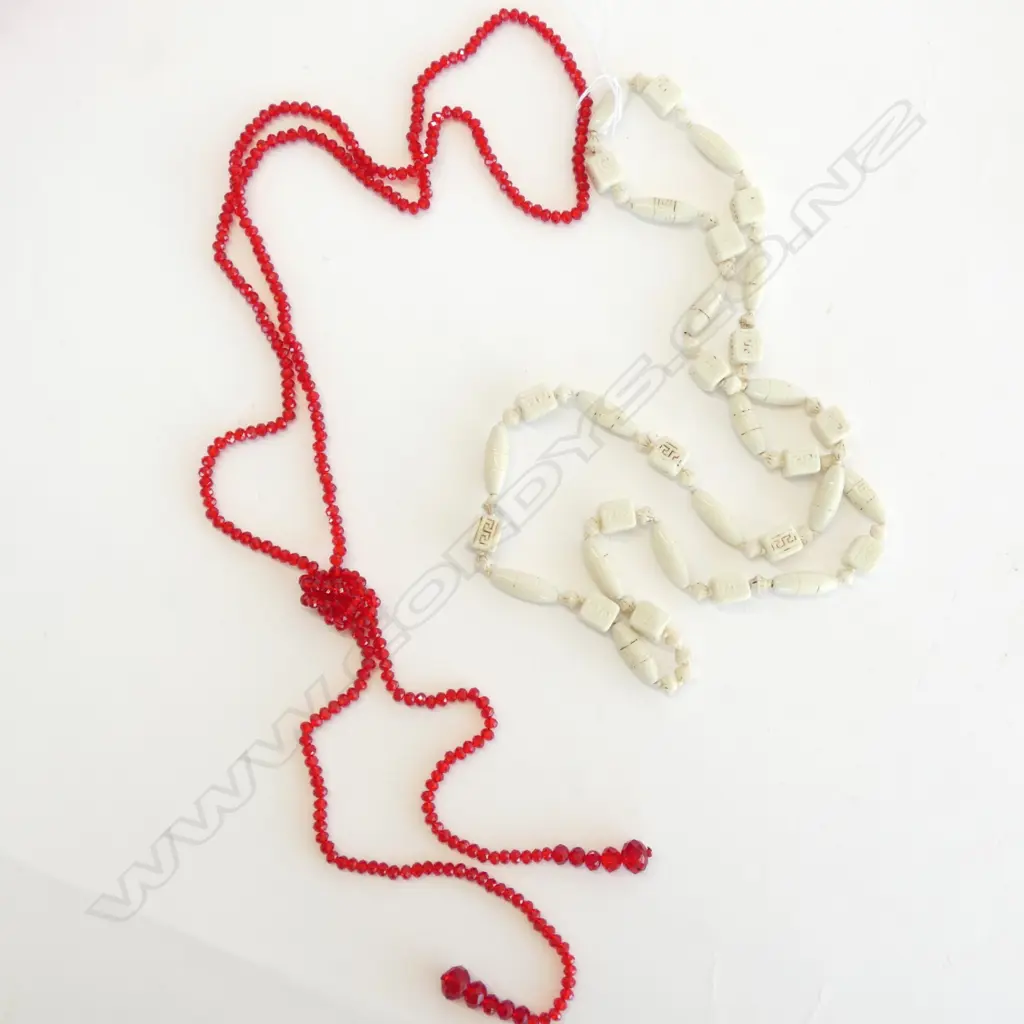 2 GLASS NECKLACES, ONE WHITE & ONE RED Image 1++