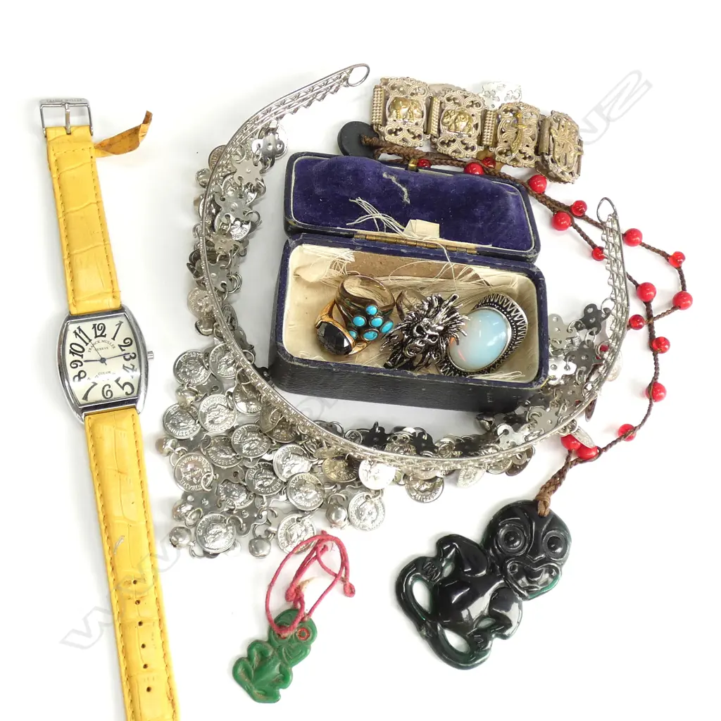 BOX COSTUME JEWELLERY INCLUDES COPY WATCH FRANK MULLER Image 1++