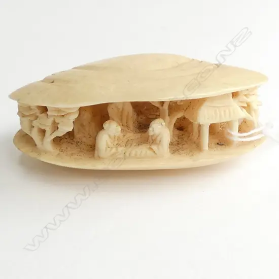 CHINESE CARVED IVORY DREAM SHELL FIGURES ETC L.55mm
