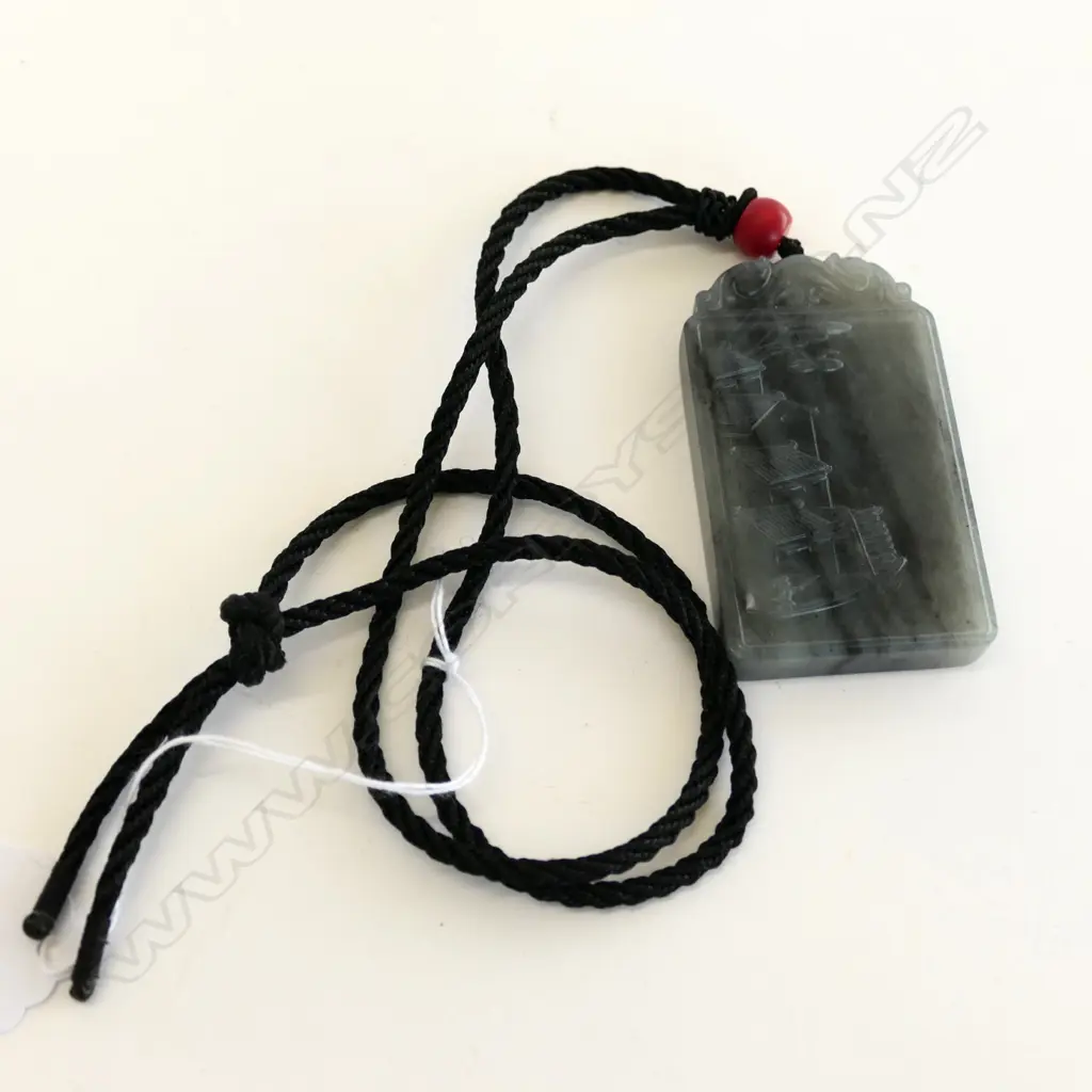 CHINESE GREY JADE TABLET PENDANT Image 1++