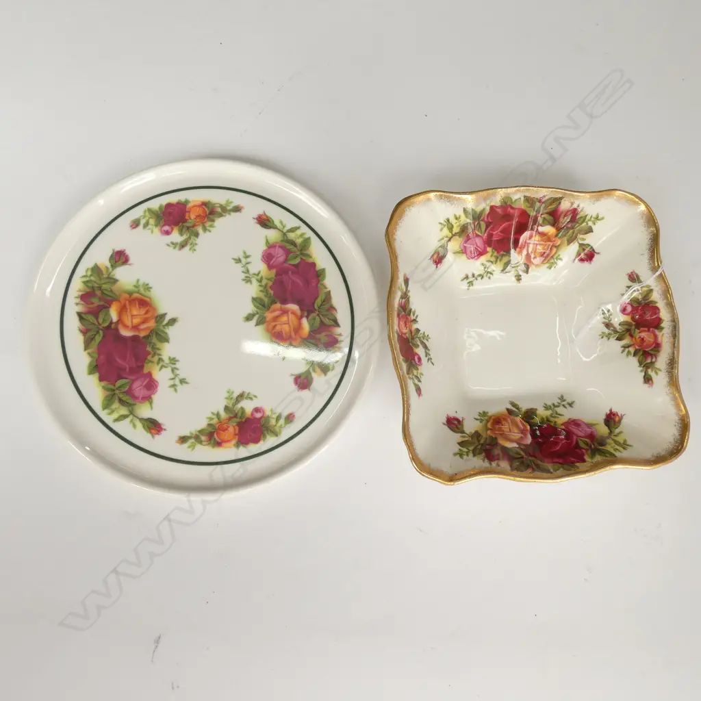 ROYAL ALBERT OCR PIN DISH & TEAPOT STAND Image 1++