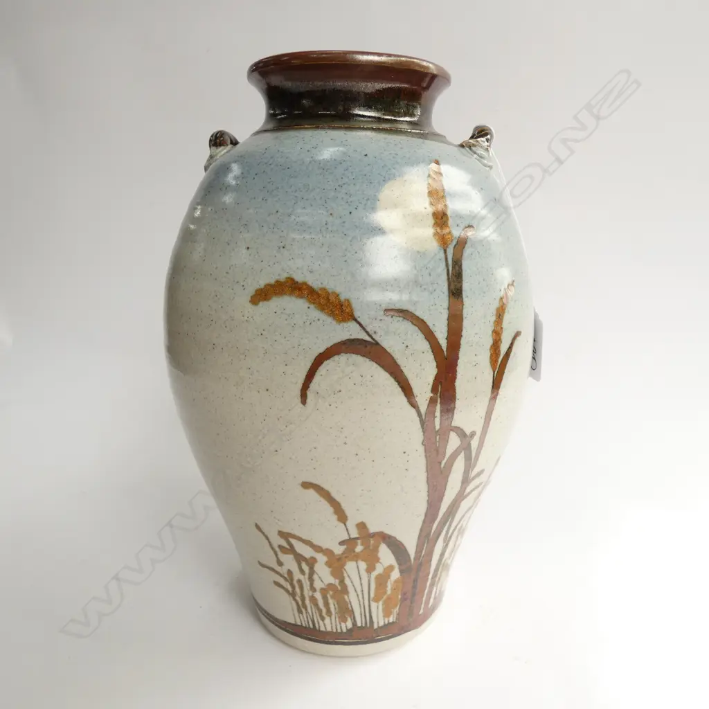 NZ STUDIO POTTERY VASE REEDS & MOON H.270mm Image 1++
