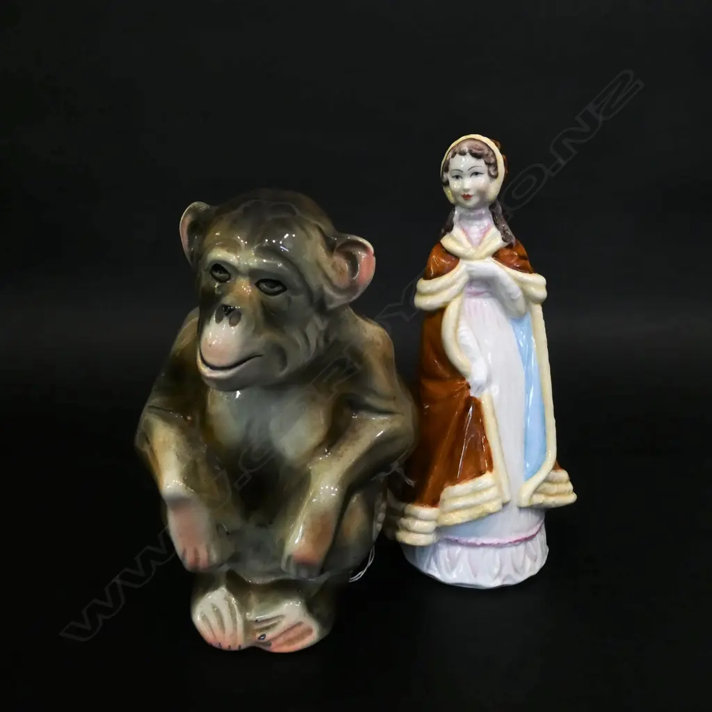 ROYAL WORCESTER FIGURE H. 160MM & SYLVAC MONKEY Image 1++