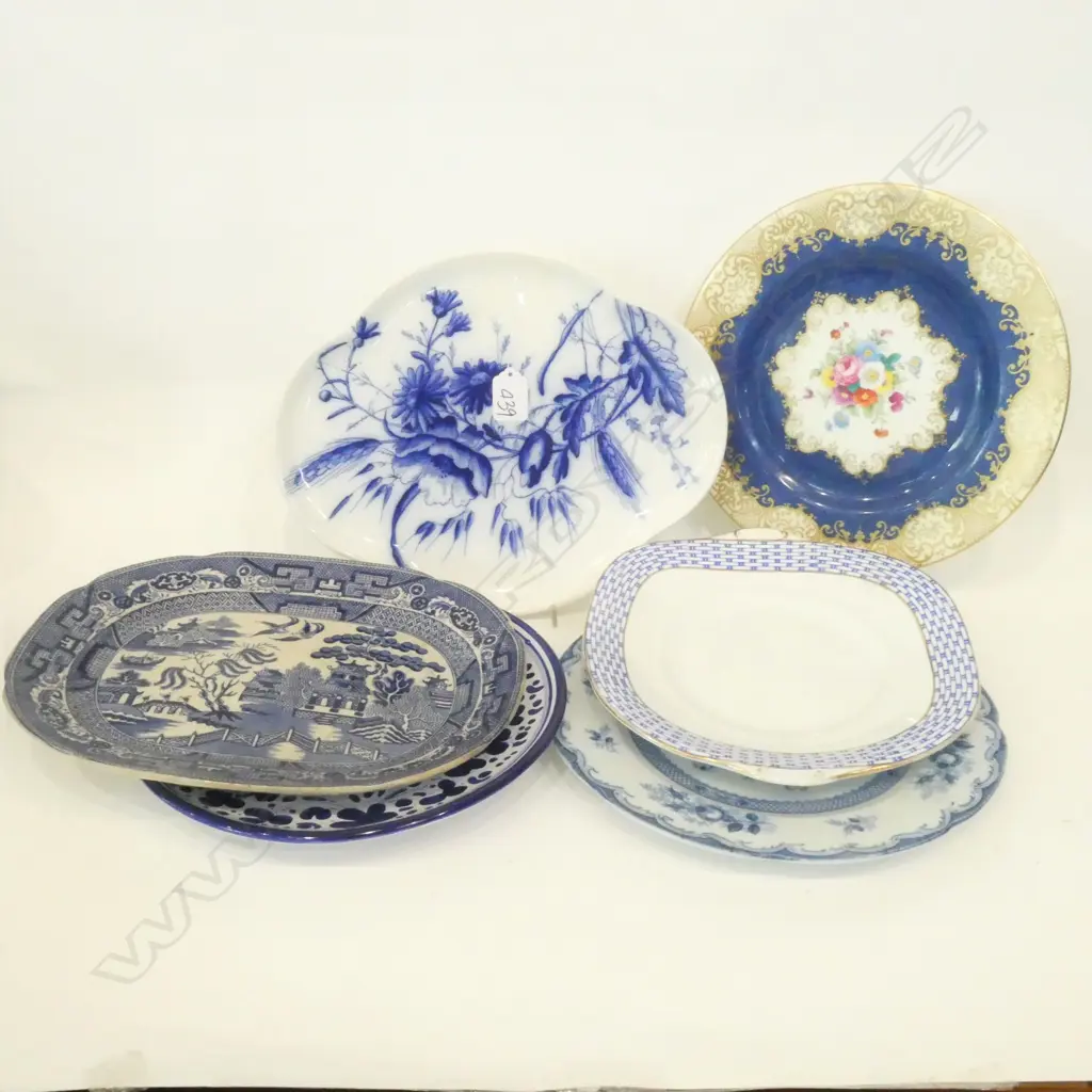 COLLECTION 6 ASST. B/W PLATES Image 1++