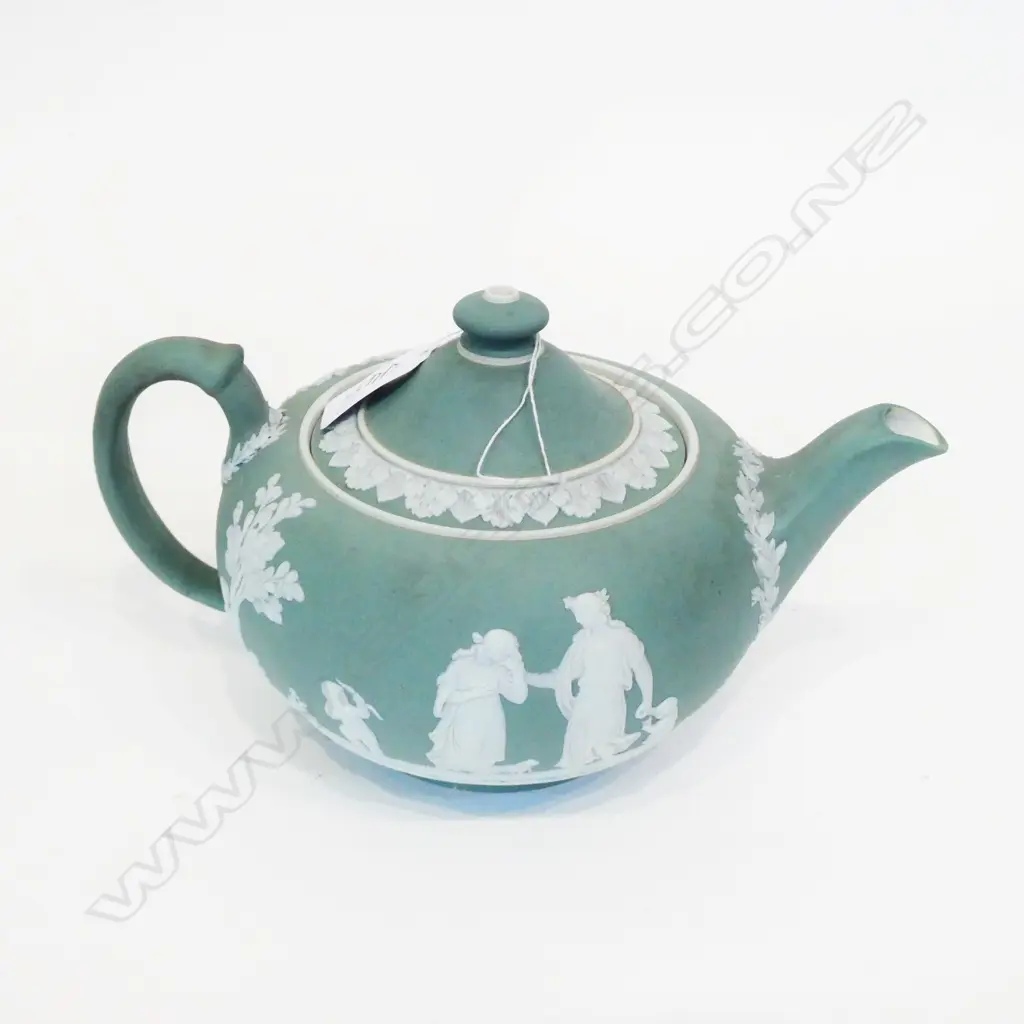 WEDGWOOD J/WARE TEAPOT SAGE Image 1++