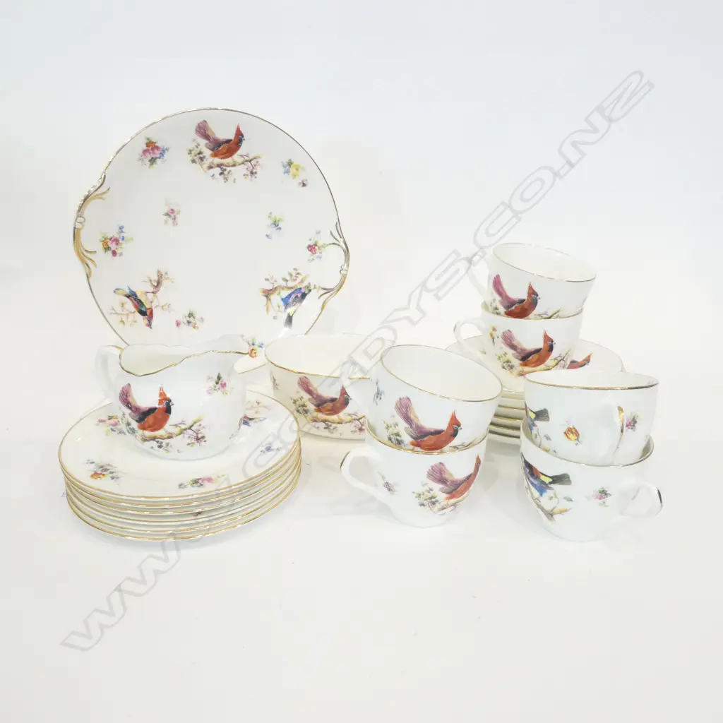 21 PCE ROYAL DOULTON TEA SET; 6 TRIOS, MILK, SUGAR, PLATE Image 1++