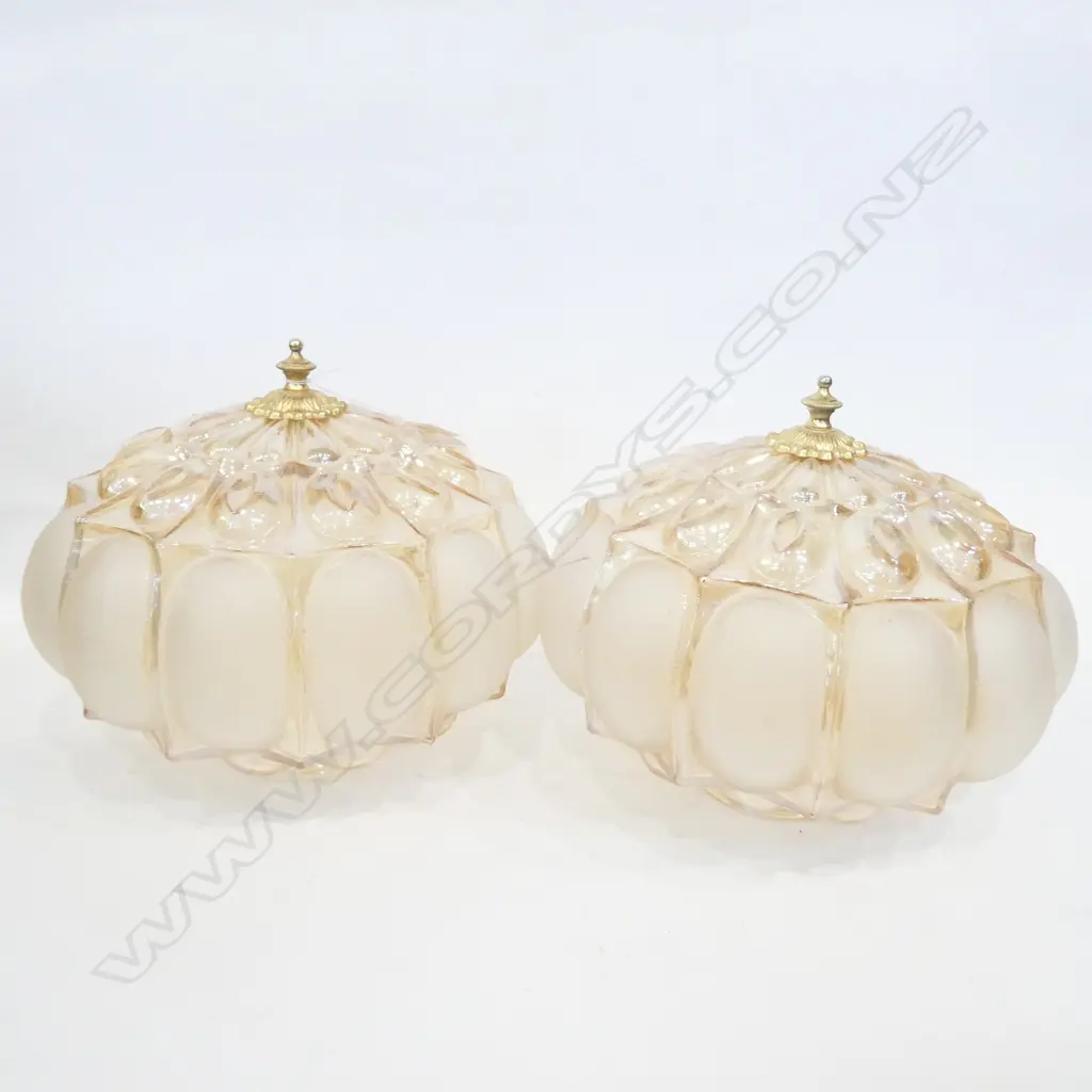 PR VINTAGE PEACH GLASS CEILING LIGHT FITTINGS... Image 1++