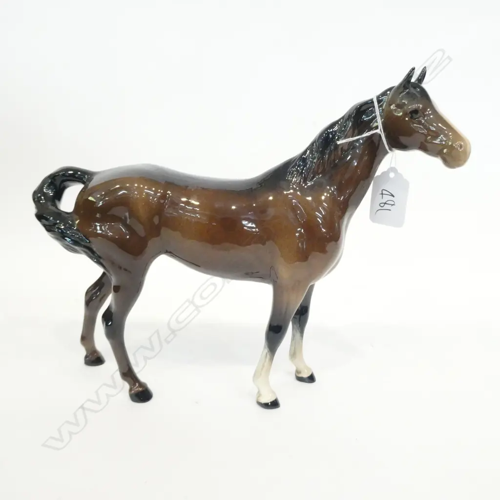 BESWICK HORSE 1182 83/4" SWISH TAIL Image 1++