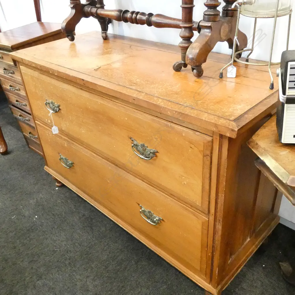 COLONIAL RIMU CHEST OF 2 DRAWERS WITH ORIGNIAL HANDLES ALL RIMU INTERIOR & SHORT TURNED FEET Image 1++