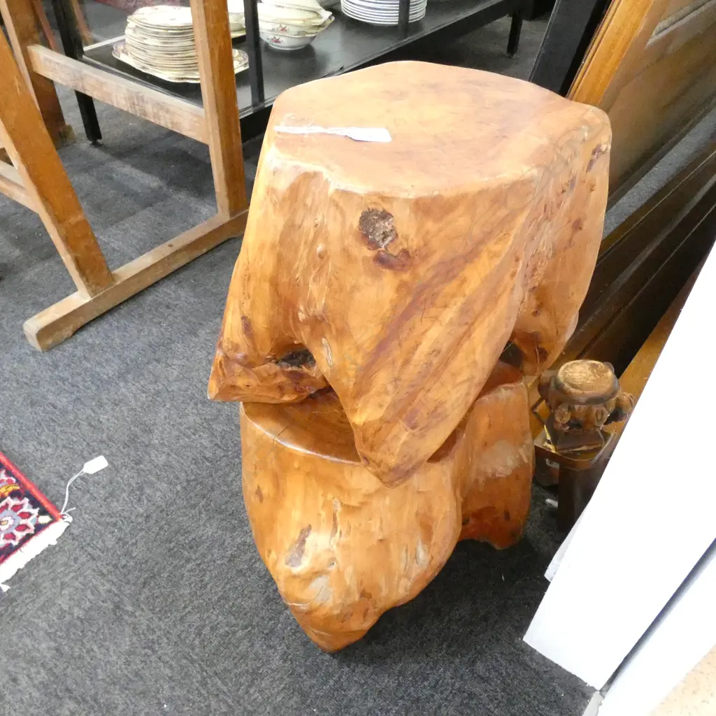 PR TREE STUMP SEATS H. 330MM Image 1++