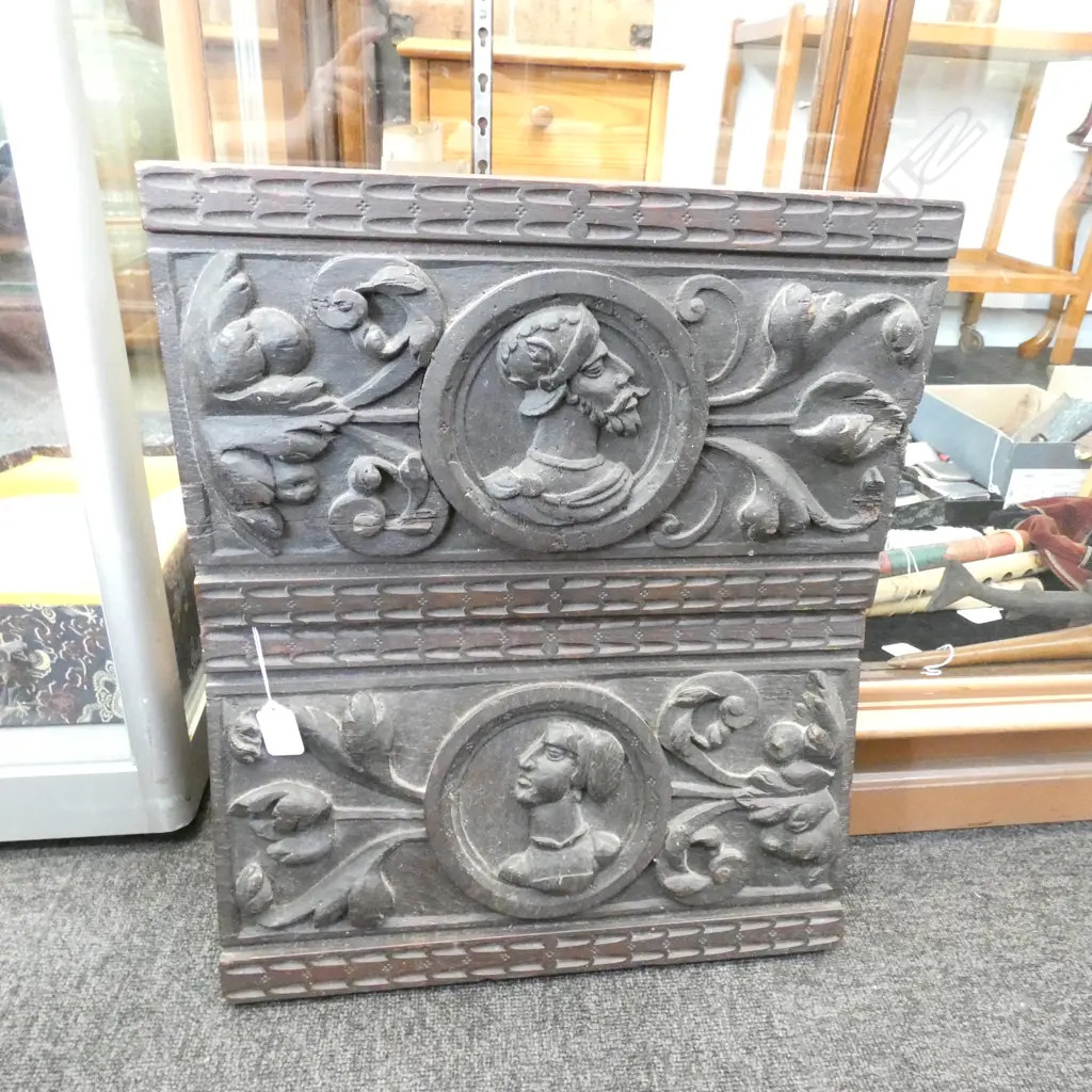 PR WOODEN CARVED PORTRAIT PANELS L. 420 MM Image 1++