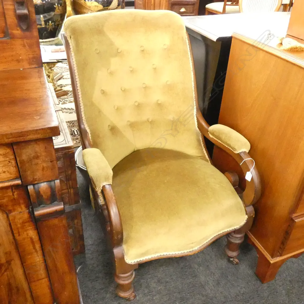 REGENCY STYLE LIBRARY CHAIR IN GREEN VELVET Image 1++