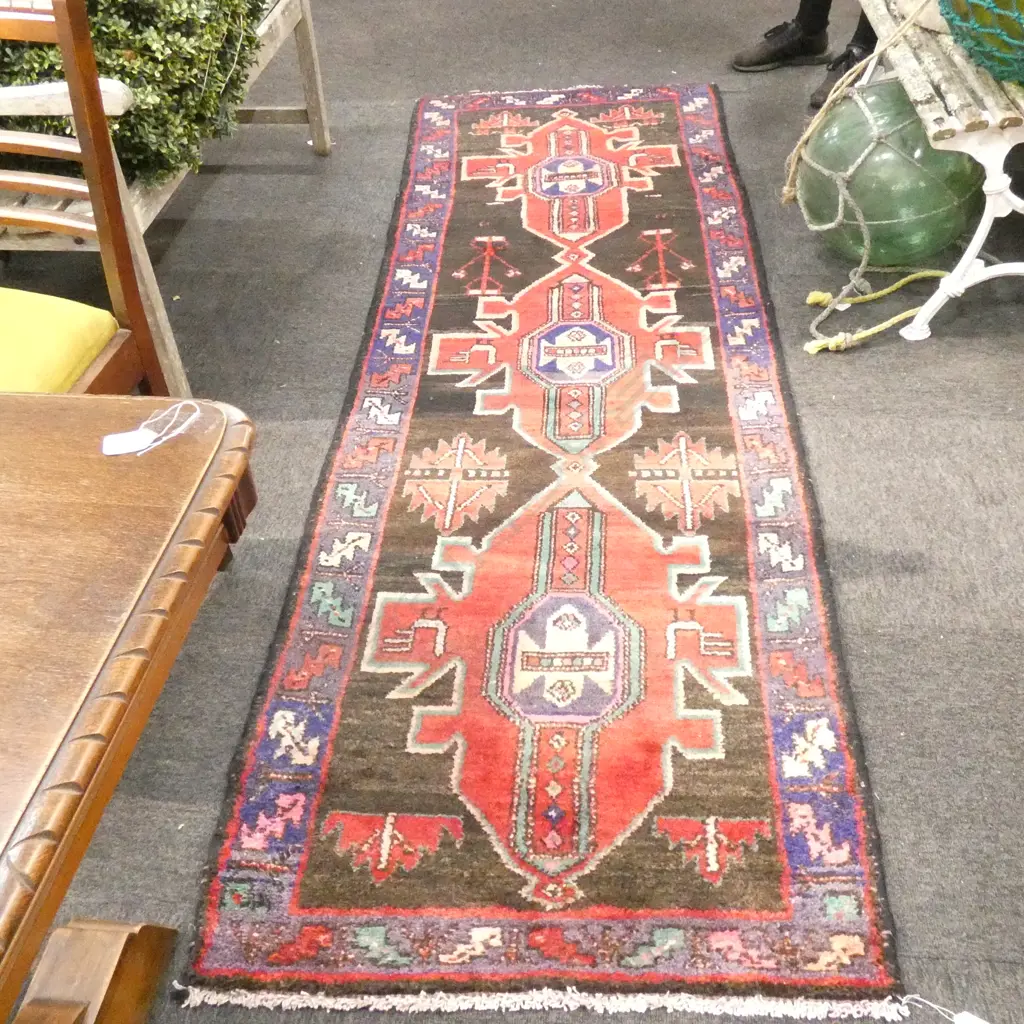 HAND WOVEN PERSIAN RUNNER 2600 X 780 Image 1++