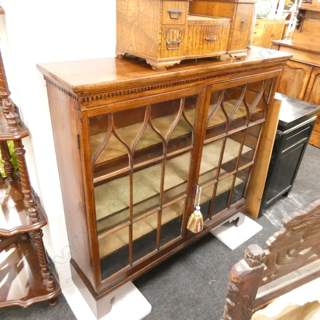 GEORGE III ASTRAGAL GLAZED BOOKCASE W. 1090 H. 1065MM Image 1++