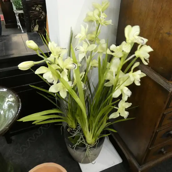 PR OF PLASTIC LGE WHITE ORCHID DISPLAYS IN POTS