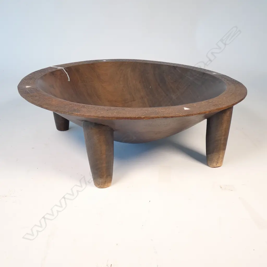 VINTAGE KAVA BOWL 4 LEGS HARDWOOD DIA.460mm Image 1++