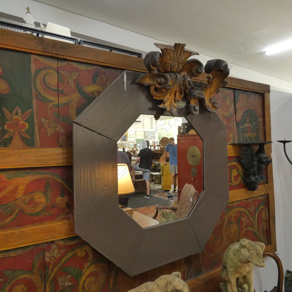 LARGE OCTAGONAL MIRROR AF 1100MM H Image 1++