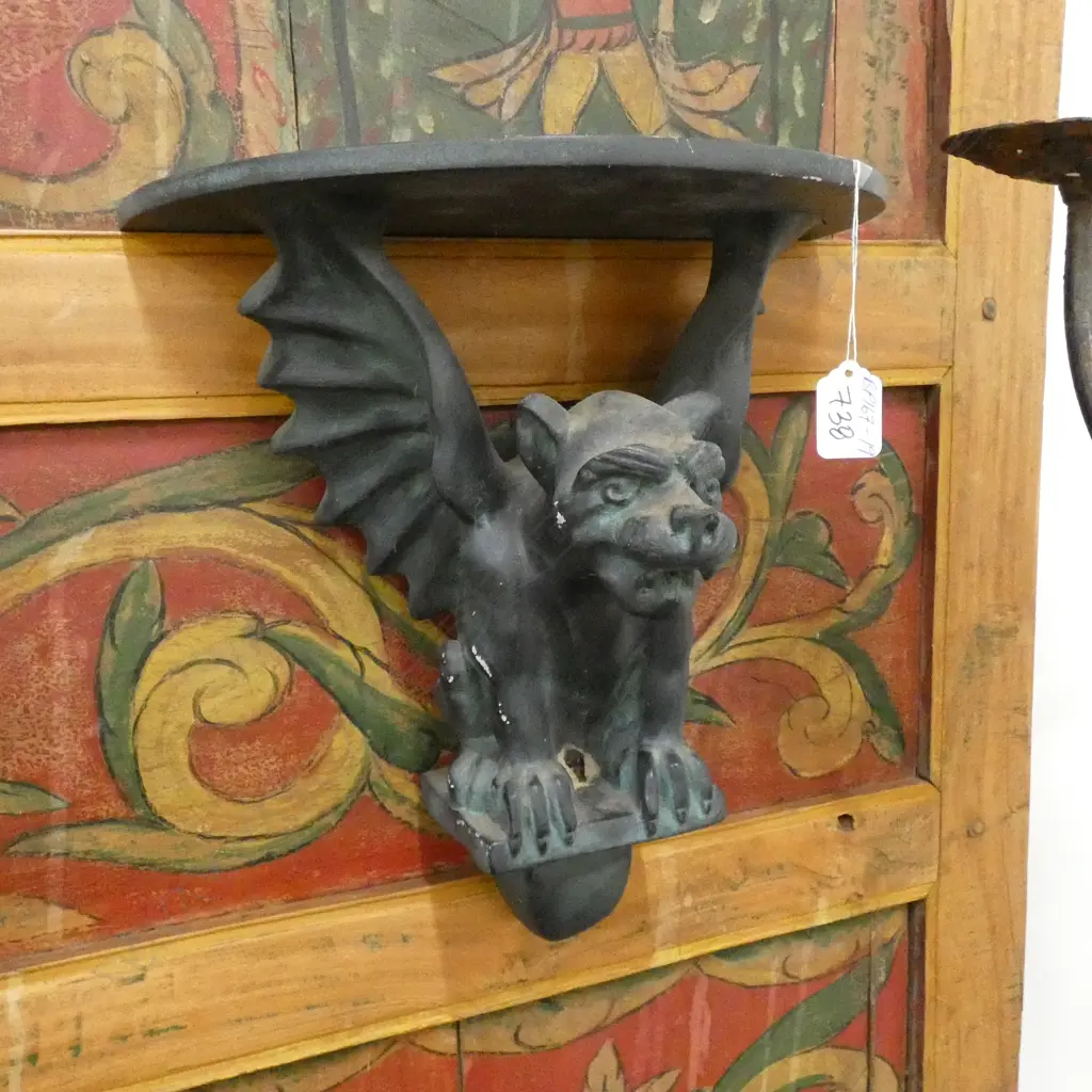 BRONZE FINISHED PLASTER GRIFFIN WALL SCONCE H.335mm Image 1++