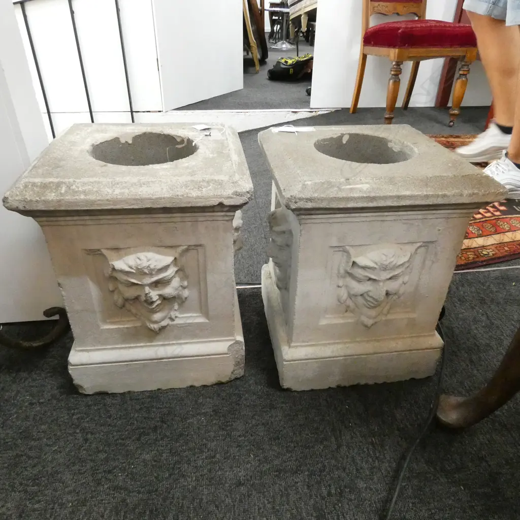 PR SQUARE CONCRETE PLINTHS WITH PAN MASKS H. 385MM 310MM SQ Image 1++