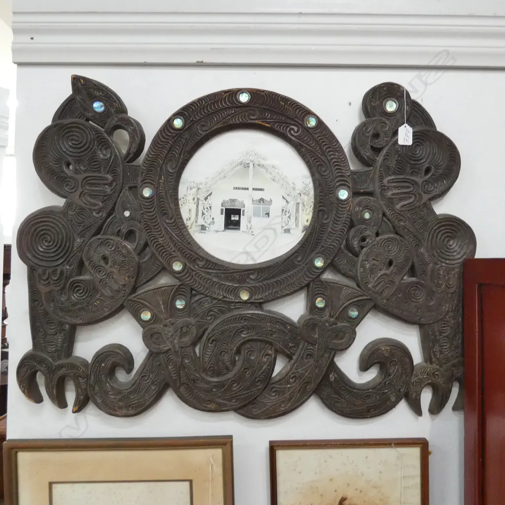 MAORI CARVED FRAME SINUOUS TANIWHA FIGURES Image 1++