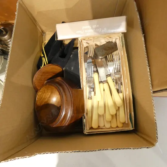 BOX LOT FISH KNIVES, WOODEN BOX ETC