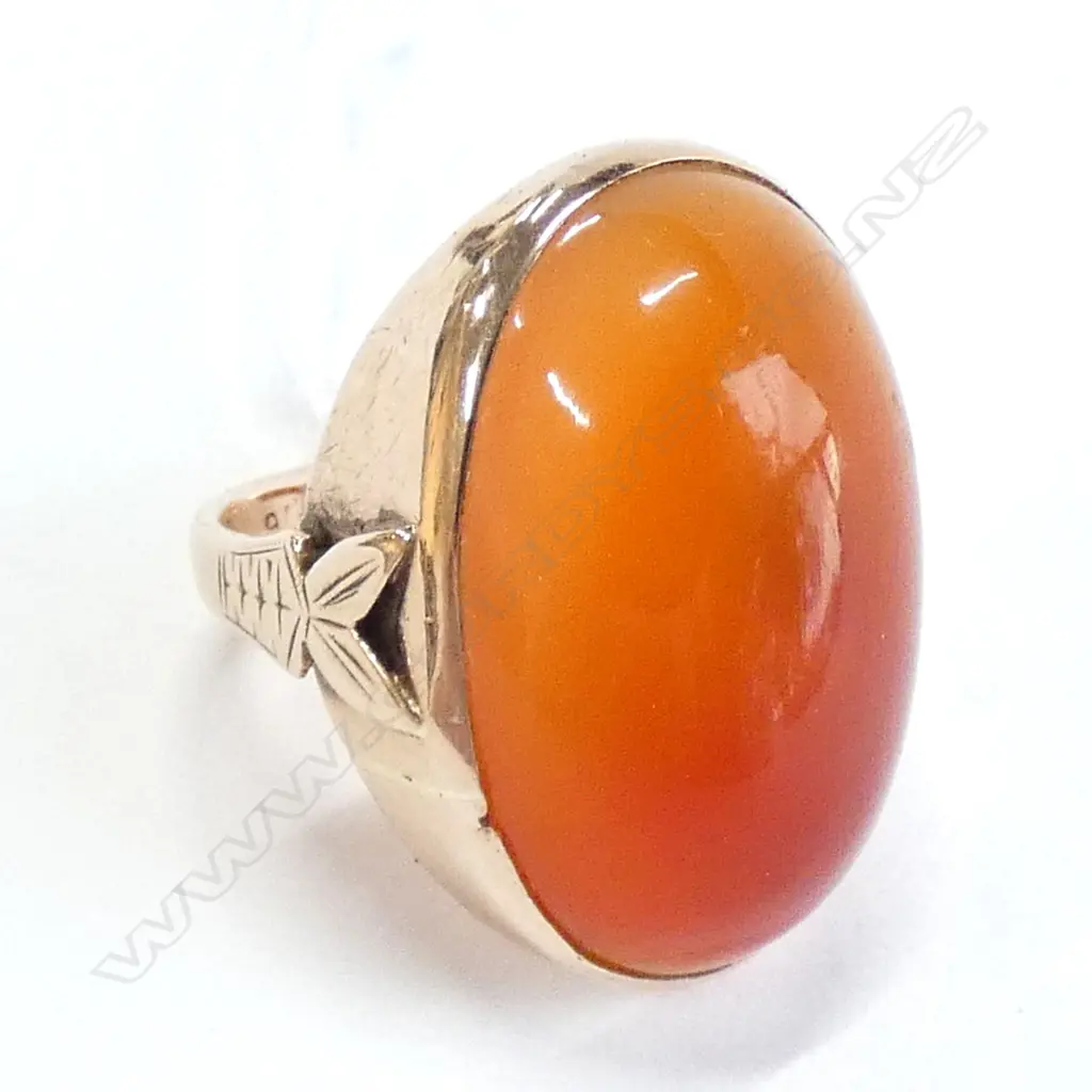 VINTAGE 9CT CARNELIAN LGE CABOCHON RING 7.8GMS Image 1++