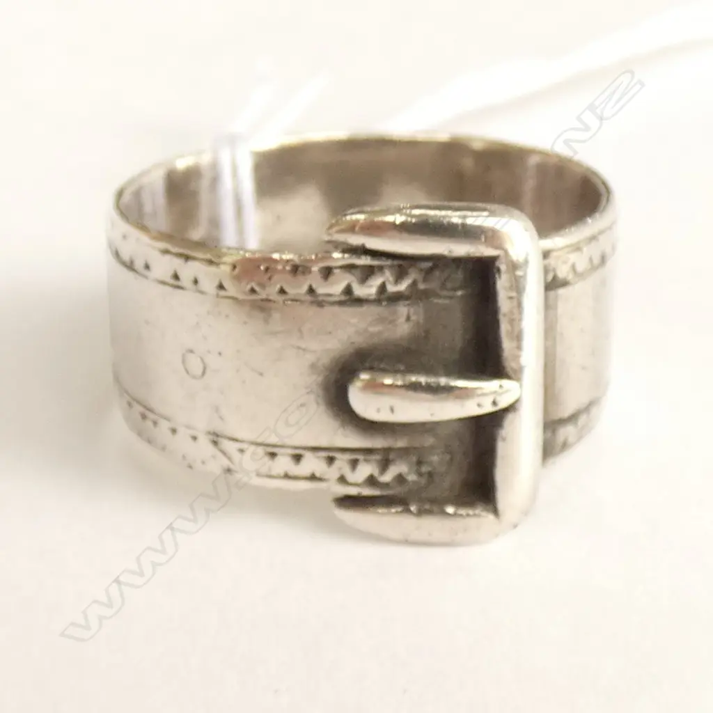 STG SILVER BUCKLE RING MADE BY SLANEY Image 1++