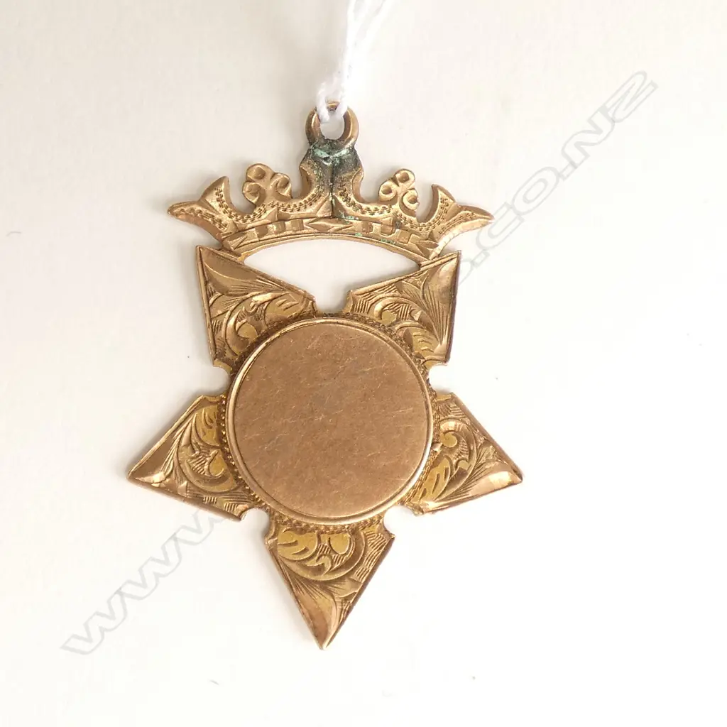 9CT A. KOHN NZ MEDALLION WEIGHT 4 GRAMS Image 1++