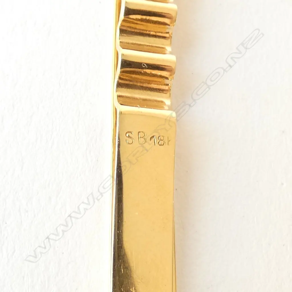 18CT Y G GENTS TIE SLIDE WEIGHT 6.1 GMS. Image 1++