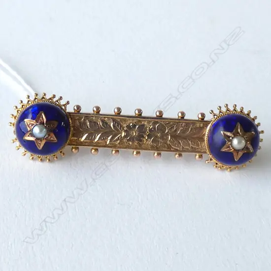 ANTIQUE 9ct GOLD & PEARL BAR BROOCH (1 SM GOLD BALL TO OUTSIDE ABSENT)