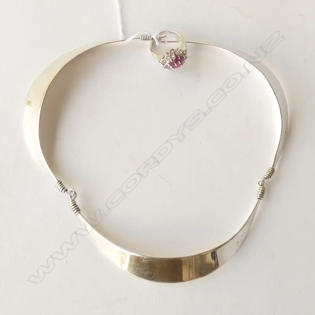 S/SILVER COLLAR MEXICO. SIL RUBY CZ RING SIZE O Image 1++