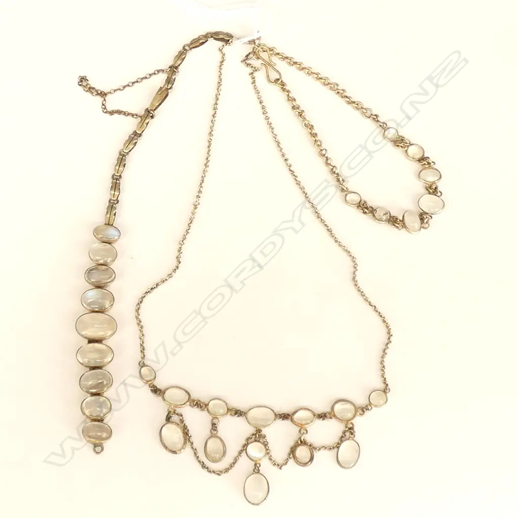 COLLECTION OF MOONSTONE PCES; NECKLANCE AND 2 BRACELETS ONE AF Image 1++