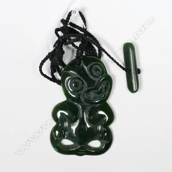 MODERN CARVED GREENSTONE TIKI, H. 70MM