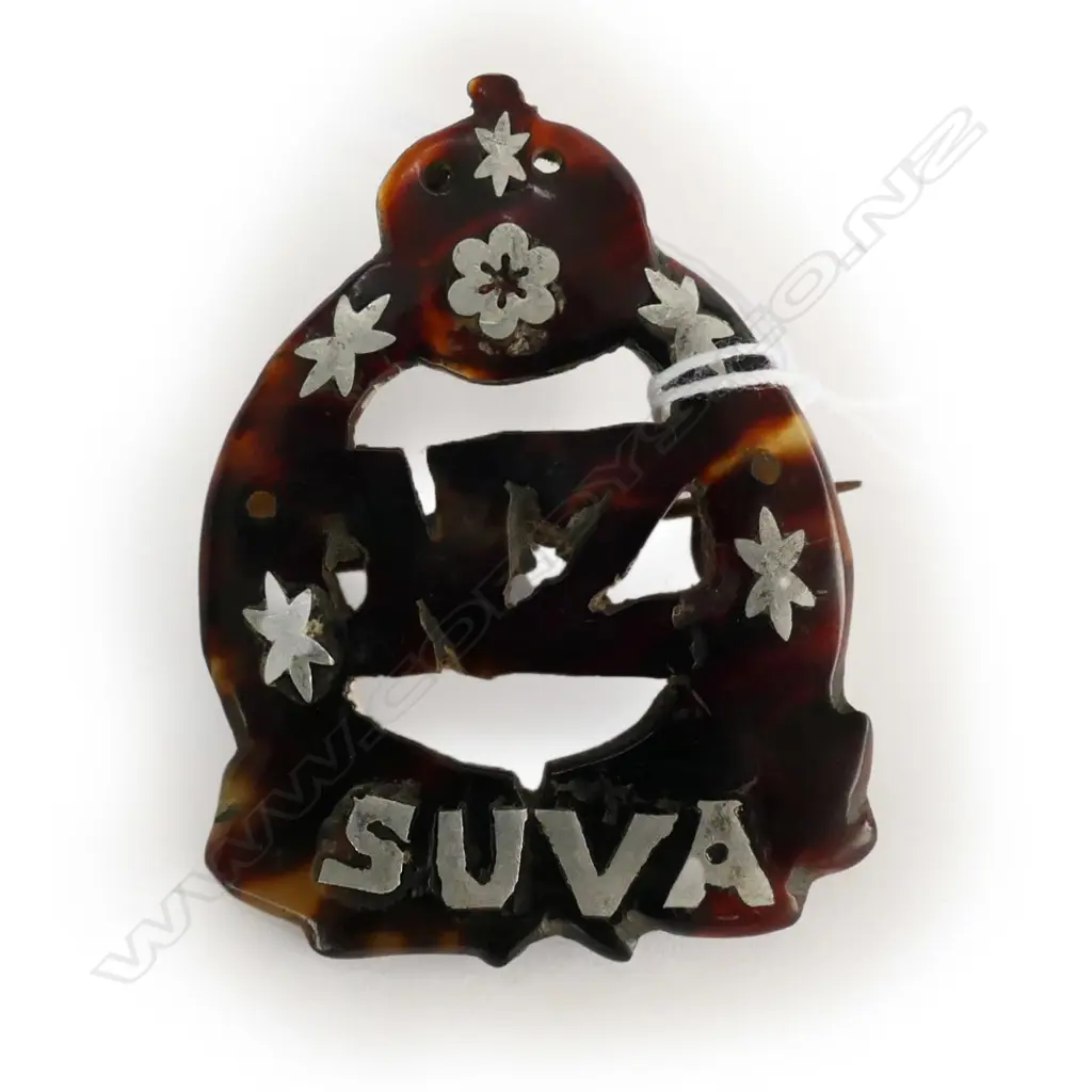 WWI NZ 'SUVA' SWEETHEART BADGE TORTOISESHELL Image 1++