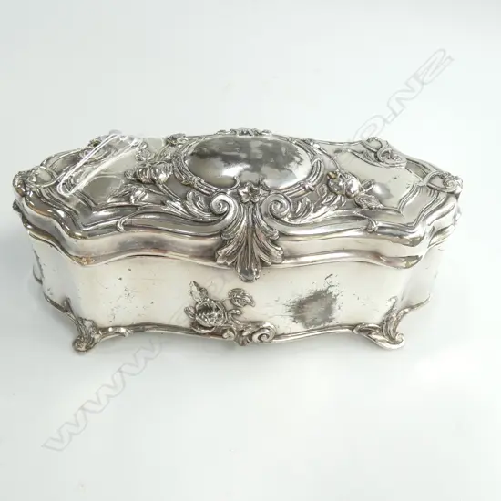 ART NOUVEAU REBOUSSE SILVER PLATED BOX 