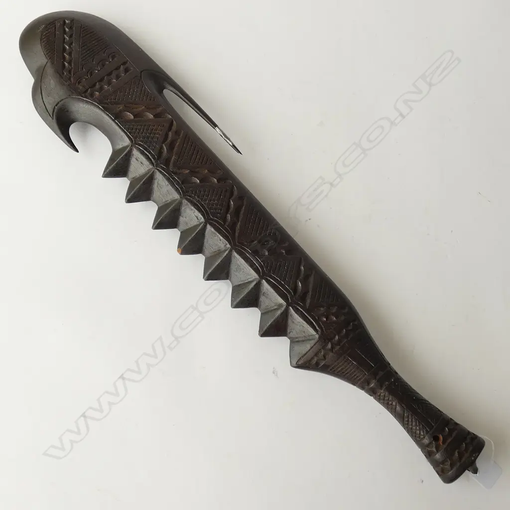 PACIFIC ISLAND SERATED AND HOOKED CLUB L. 650MM Image 1++