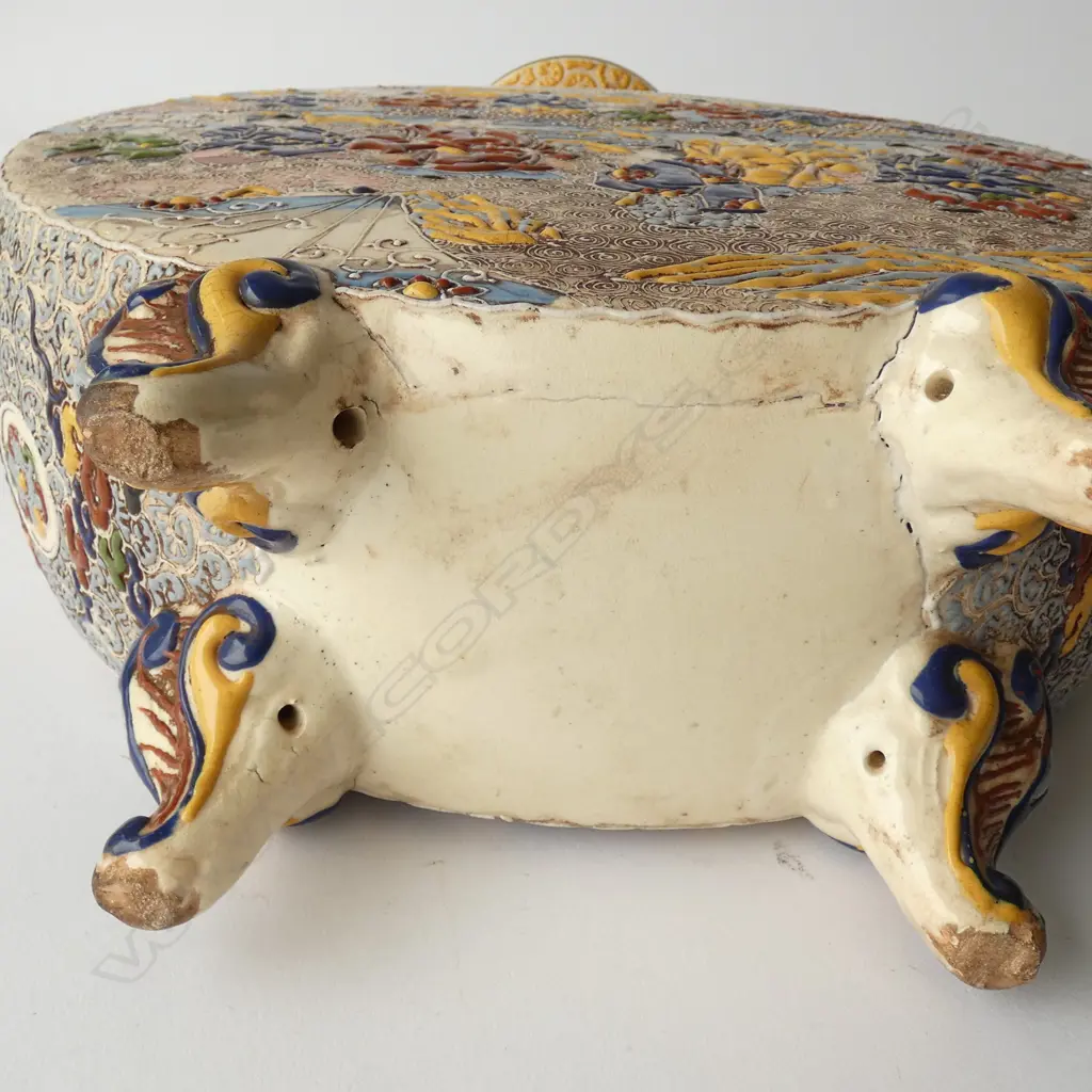 2 CARVED BOOMERANGS L. 550MM Image 1++