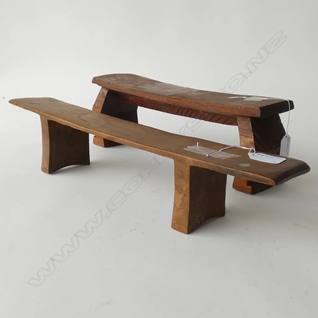 2 PACIFIC ISLAND HEAD RESTS L. 460MM Image 1++