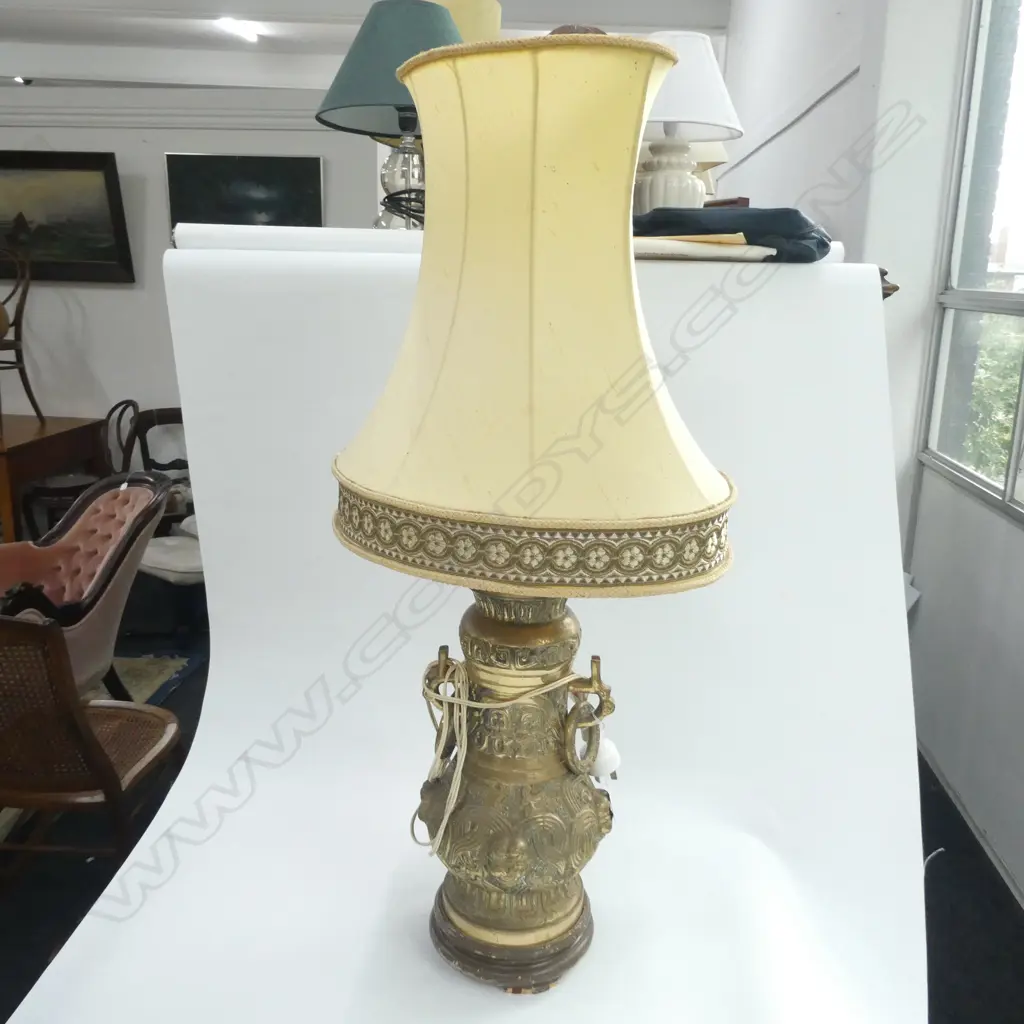 CHINESE BRONZE CENSOR LAMP Image 1++