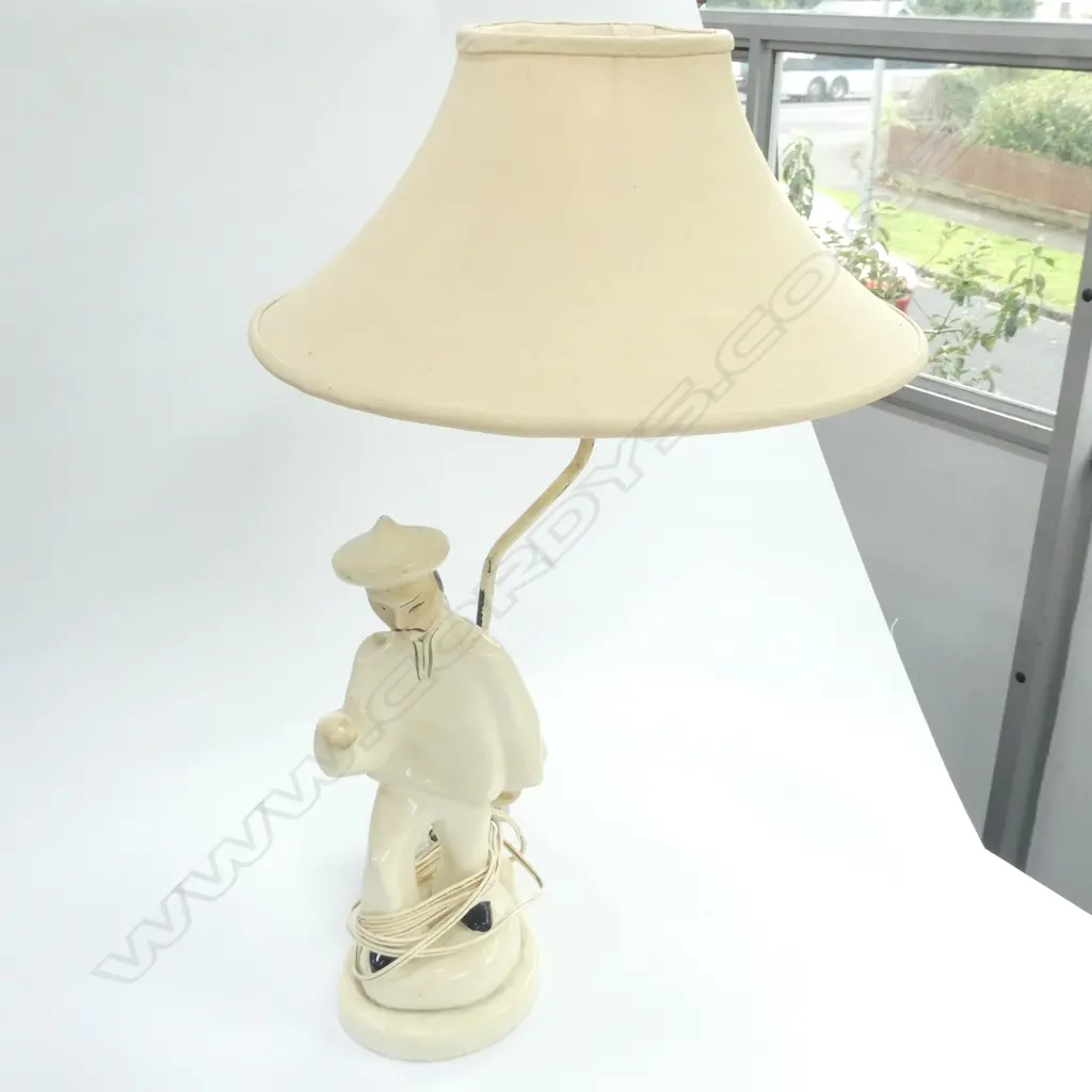 GAYLITE N.Z. MADE ORIENTAL FIGURE LAMP Image 1++