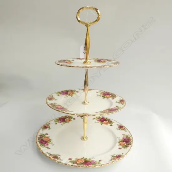 ROYAL ALBERT OLD COUNTRY ROSES 3 TIER CAKE STAND