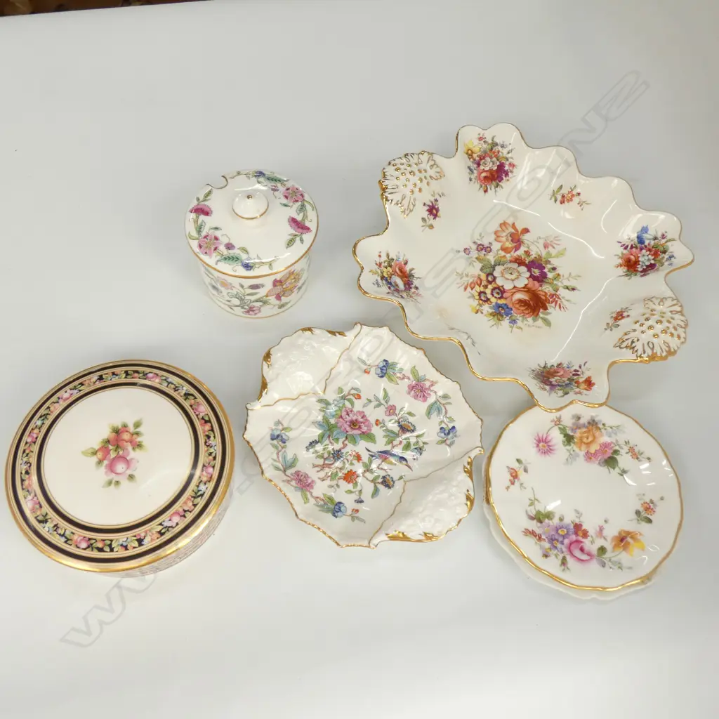 6 PCES ASST CHINA; 2 LIDDED BOXES, WEDGWOOD, MINTON, HAMMERSLEY ETC Image 1++