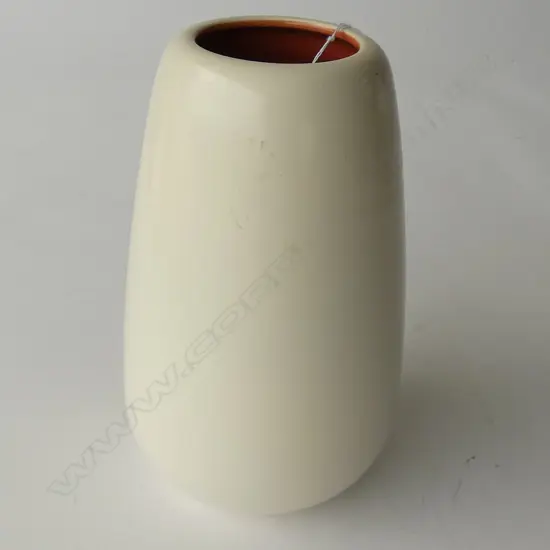POOLE TWO TONE VASE RED/BROWN INTERIOR H.195mm