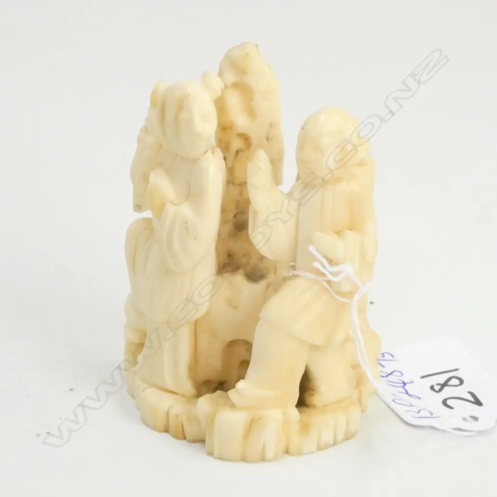 OLD CHINESE CARVED IVORY FIGURE GROUP H.75mm Image 1++
