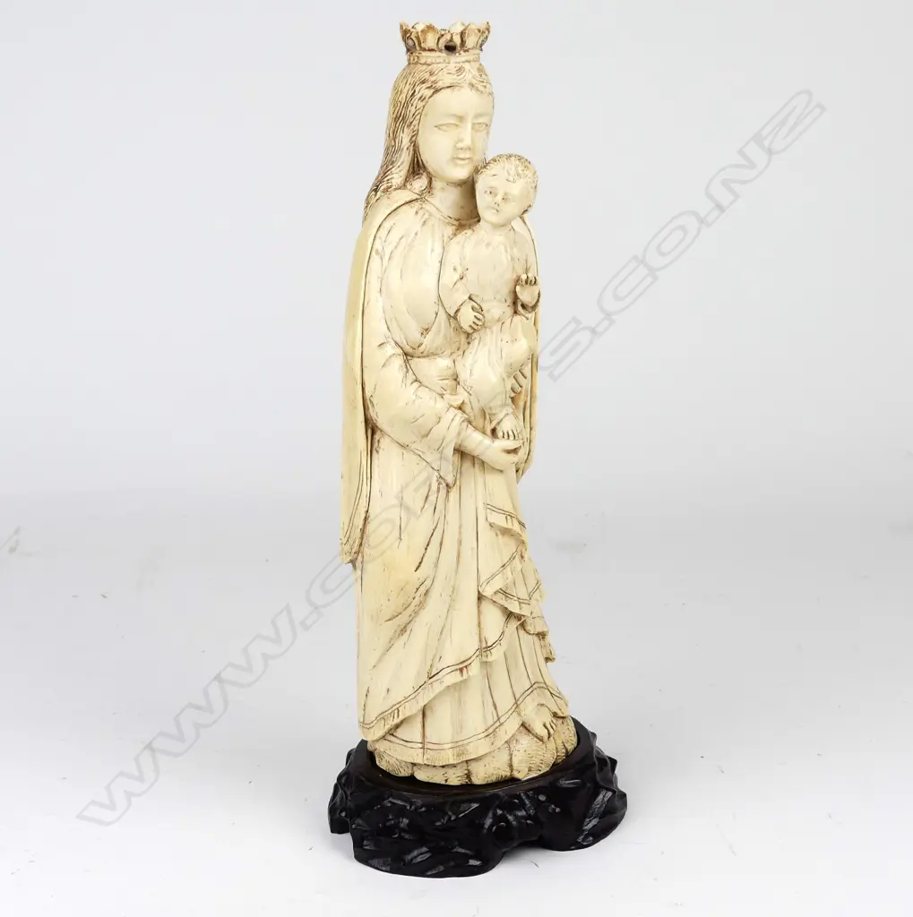 A 19thC Chinese ivory Madonna and child Image 1++