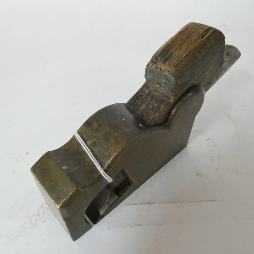 G. MILLER BULLNOSE PLANE, BRASS WITH STEEL SOLE Image 1++