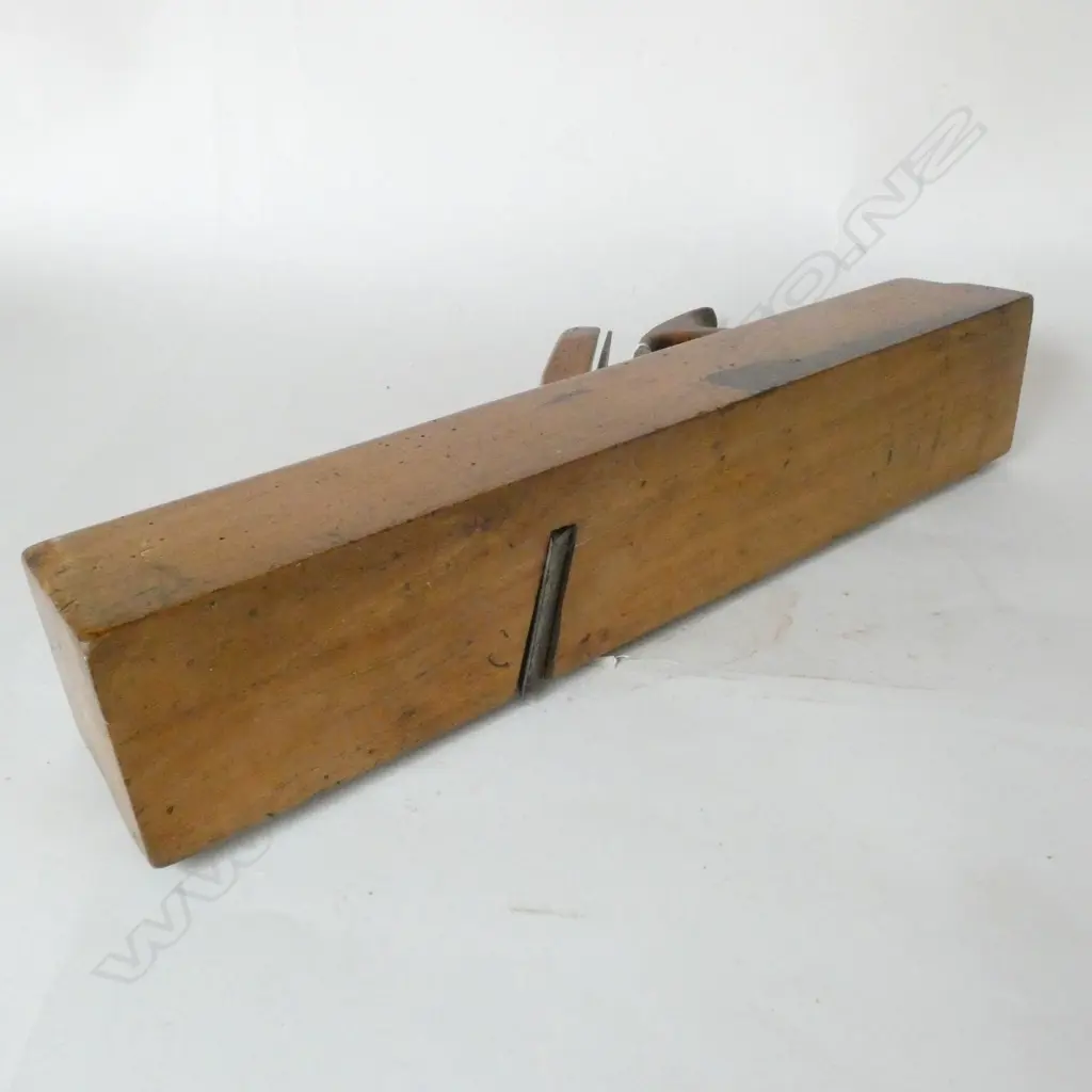 MATHIESON & SON BEECH BADGER PLANE (BORER) Image 1++